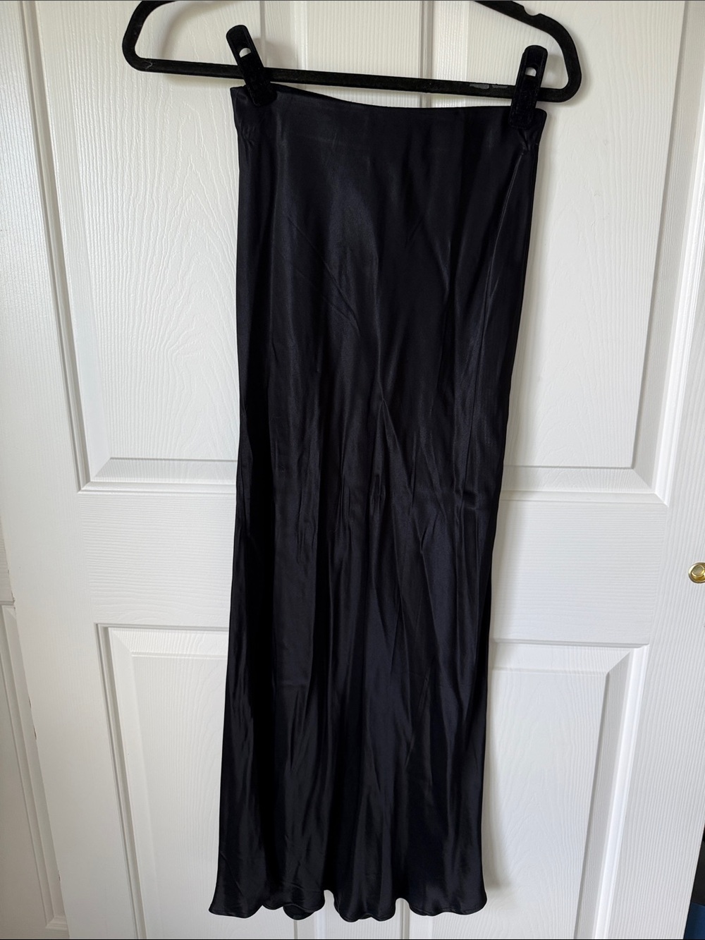 H&M Black Satin Skirt